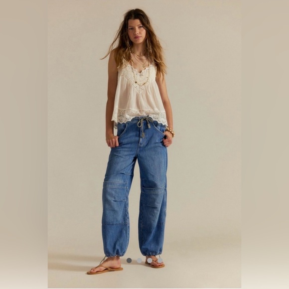We The Free Denim - We The Free Logan Cinched Cargo Jeans in Harper